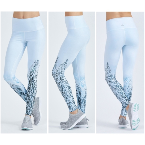 ALO Yoga Highwaist Winter Landscape Leggings Sz M